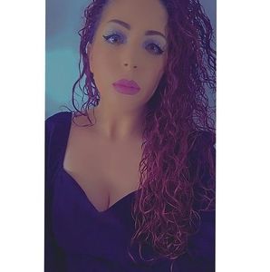 Meet your Posher, Melanie